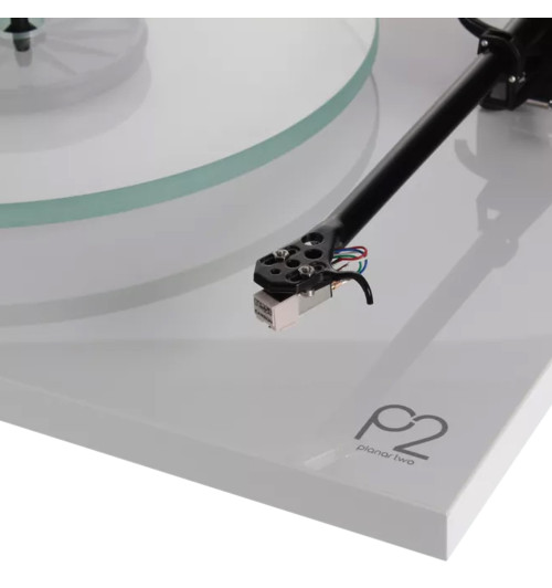 Rega Planar 2 - Gramofon z wkładką MM Rega Carbon