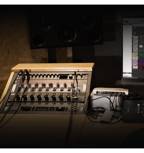 Topping E8x8 Pre - Profesjonalny studyjny interfejs USB audio