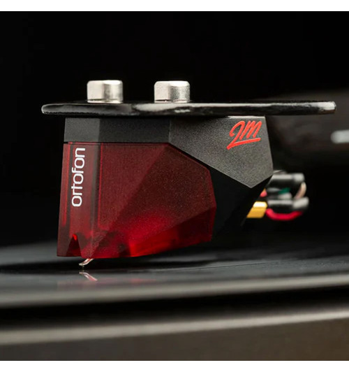 Triangle Lunar 3 - Gramofon manualny z przedwzmacniaczem i wkładką Ortofon 2M RED