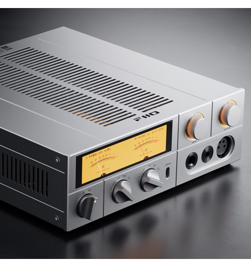 FiiO K17 - Biurkowy wzmacniacz słuchawkowy / przetwornik DAC z Bluetooth 5.1