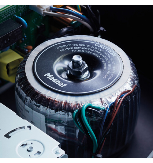 Magnat MC 400 - Amplituner stereo / Wzmacniacz All-in-One