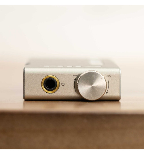 FiiO RR11 - Przenośne radio FM / wzmacniacz słuchawkowy USB-C