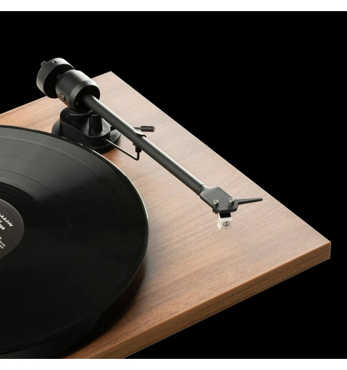 Pro-Ject E1 Phono - Gramofon z przedwzmacniaczem i wkładką AT3600L