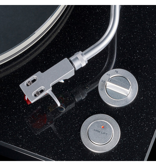 TEAC TN-5BB - Gramofon z napędem paskowym, wkładką MM i wyjściem XLR