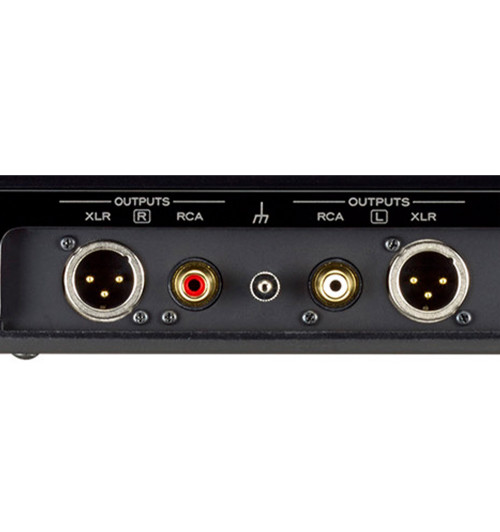 TEAC TN-5BB - Gramofon z napędem paskowym, wkładką MM i wyjściem XLR