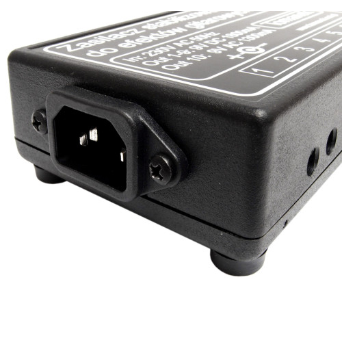 Tomanek Case-4 - Stabilizowany zasilacz 9V DC i 9V AC do 10 efektów gitarowych