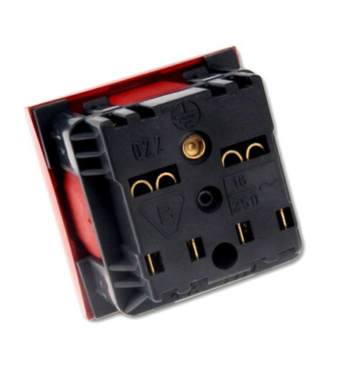 Gniazdo zasilające AC 230V z uziemieniem i blokadą MultiPanel