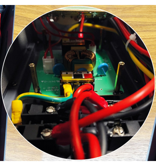 Taga Harmony PF-1000DC - Kondycjoner sieciowy / listwa zasilająca 8 gniazd