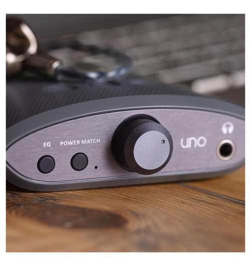 iFi Audio UNO - wzmacniacz słuchawkowy z przetwornikiem DAC