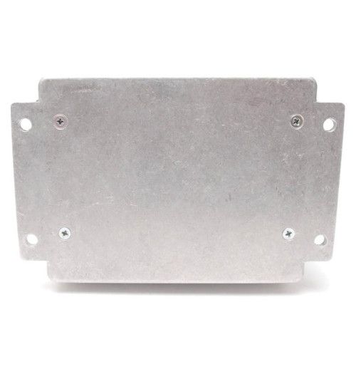 Tomanek ISO-4 - stabilizowany zasilacz 9V DC do 4 efektów gitarowych