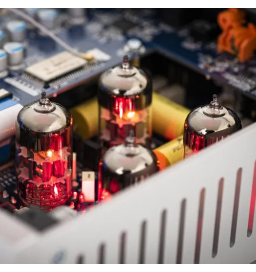 Pro-Ject Pre Box RS2 Digital - Przedwzmacniacz stereo / przetwornik DAC / wzmacniacz słuchawkowy Hi-End