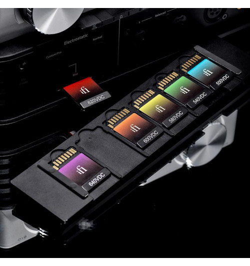 iFi Audio iCAN Phantom - audiofilski wzmacniacz słuchawkowy