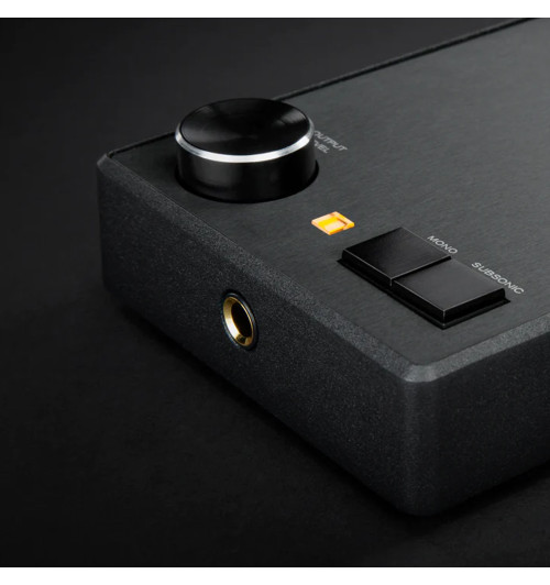 MoFi Electronics UltraPhono - Przedwzmacniacz gramofonowy MM / MC ze wzmacniaczem słuchawkowym