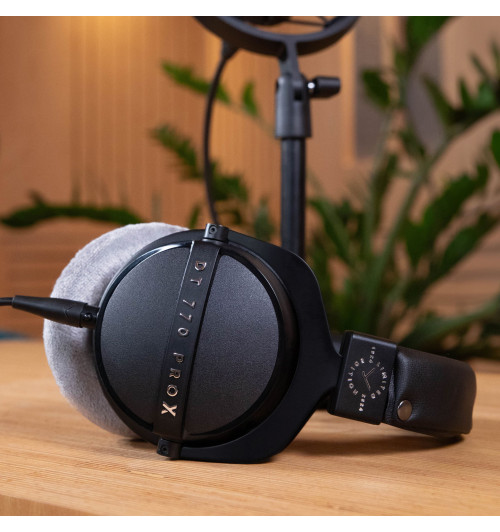 Beyerdynamic DT 770 Pro X Limited Edition - Wokółuszne zamknięte słuchawki studyjne 48 Ohm