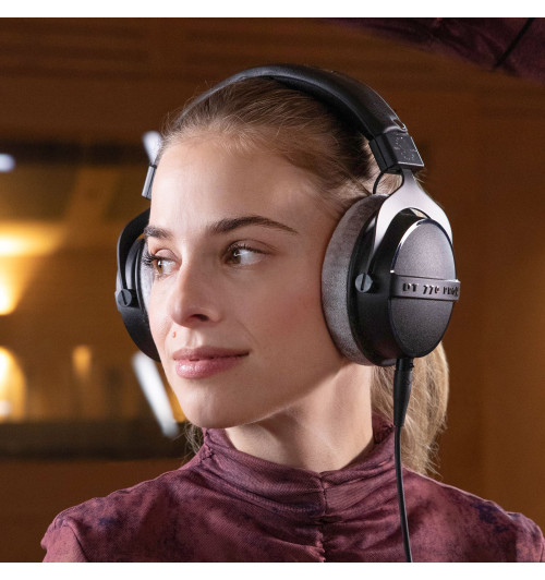 Beyerdynamic DT 770 Pro X Limited Edition - Wokółuszne zamknięte słuchawki studyjne 48 Ohm