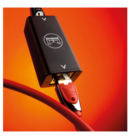 Chord English Electric EE1 - wysokowydajny izolator szumów sieciowych