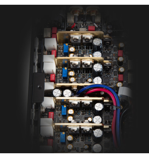 Cayin iHA-8 - Biurkowy zbalansowany wzmacniacz słuchawkowy