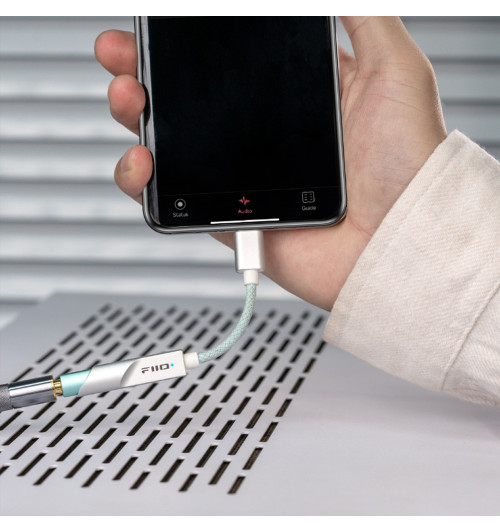 FiiO KA11 Lightning - Przenośny wzmacniacz słuchawkowy z przetwornikiem DAC