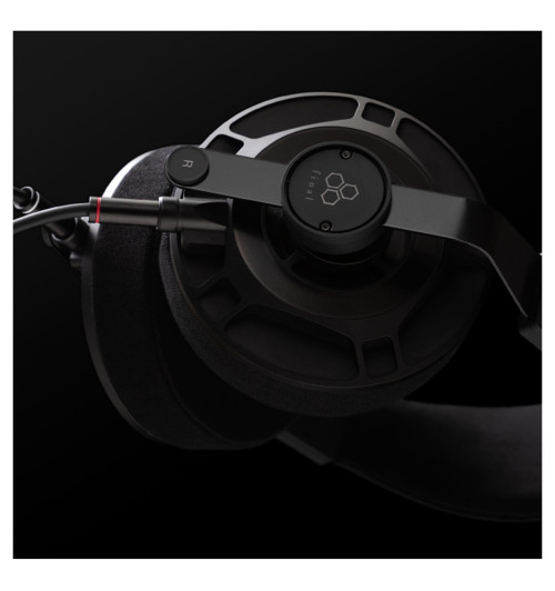 Final Audio D7000 - nauszne słuchawki planarne