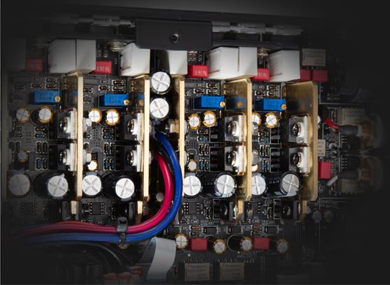 Cayin iHA-8 - cecha 1