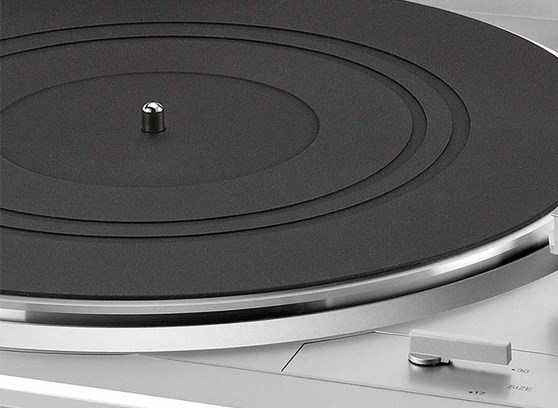 Denon DP-29F - cecha 1