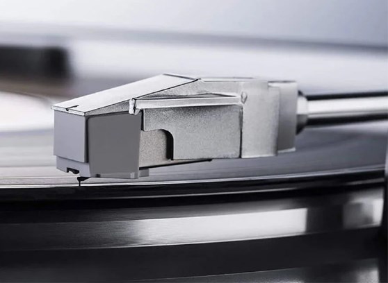 Denon DP-29F - cecha 3