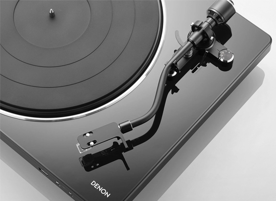 Denon DP-450USB - cecha 2