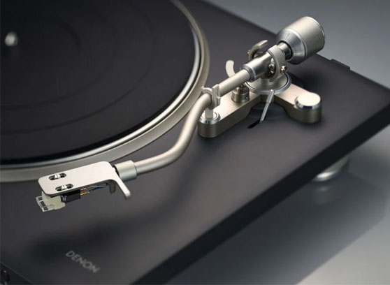 Denon DP-500BT – cecha 1