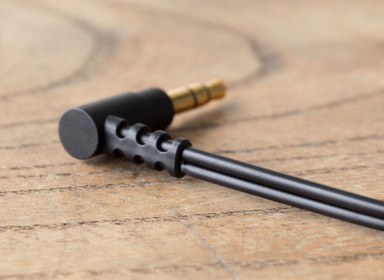 Final Audio E1000 - cecha 3