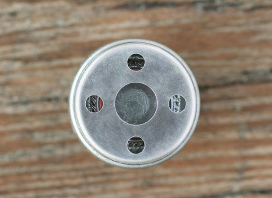 Final Audio E2000C - cecha 1