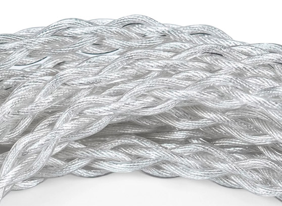 iFi Audio 4.4mm to XLR Cable - cecha 1