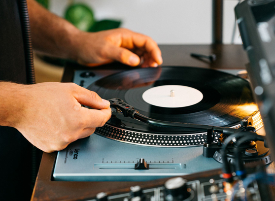 Lenco L-3809ME - cecha 3