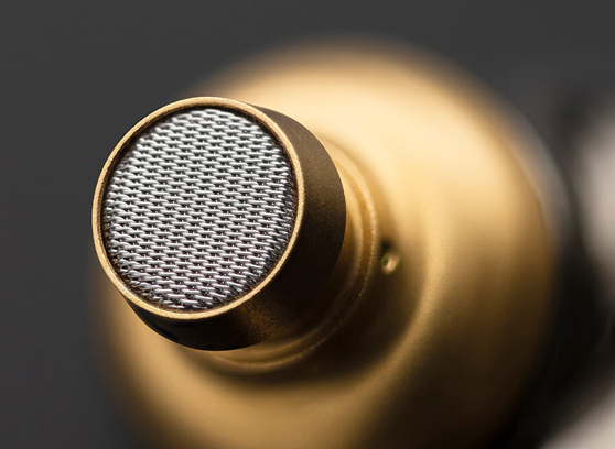 Meze ADVAR - cecha 2