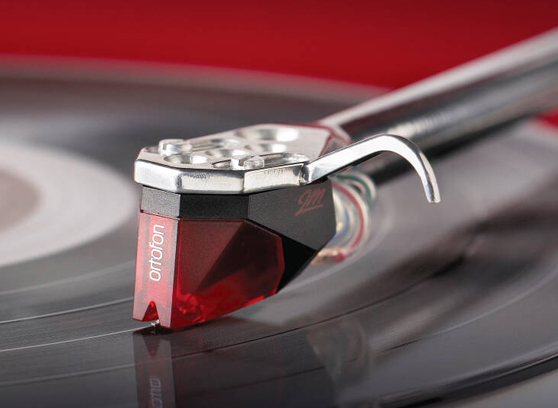 Ortofon 2M Red Verso - cecha 1