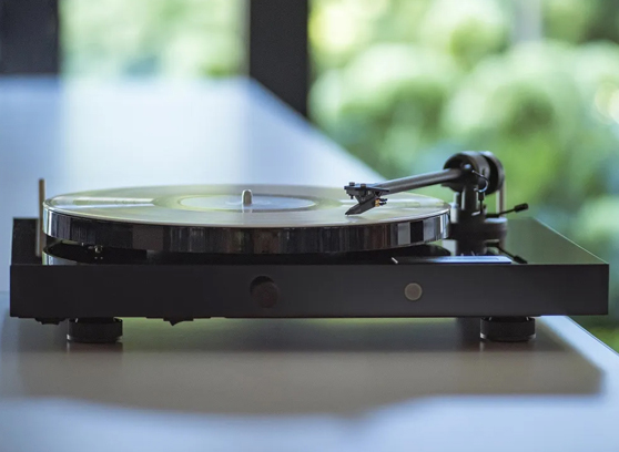 Pro-Ject Juke Box E1 - cecha 2