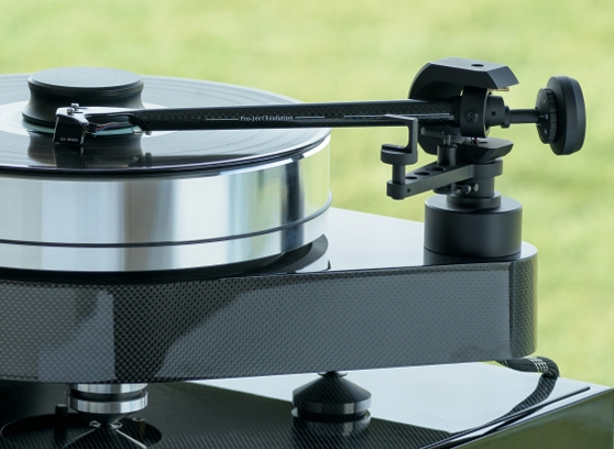 Pro-ject RPM 10 Carbon - cecha 3