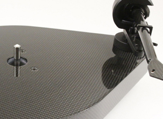 Pro-ject RPM 9 Carbon - cecha 1