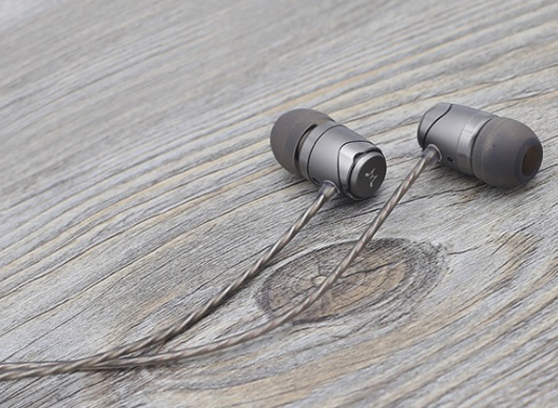 SoundMagic E11 - cecha 3