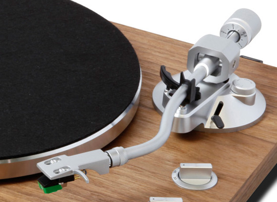 TEAC TN-400BT-X - cecha 2