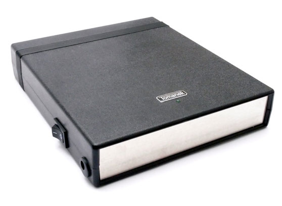 Tomanek Generator fal Schumanna - cecha 1