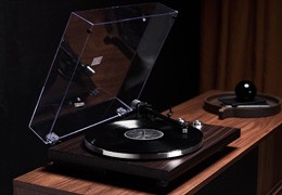 Dlaczego trzeba uziemiać gramofon?