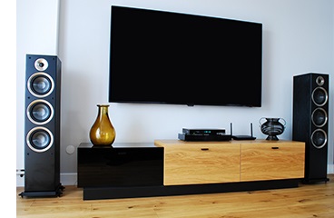 Taga-Harmony Azure F-100 v2 - cecha 1